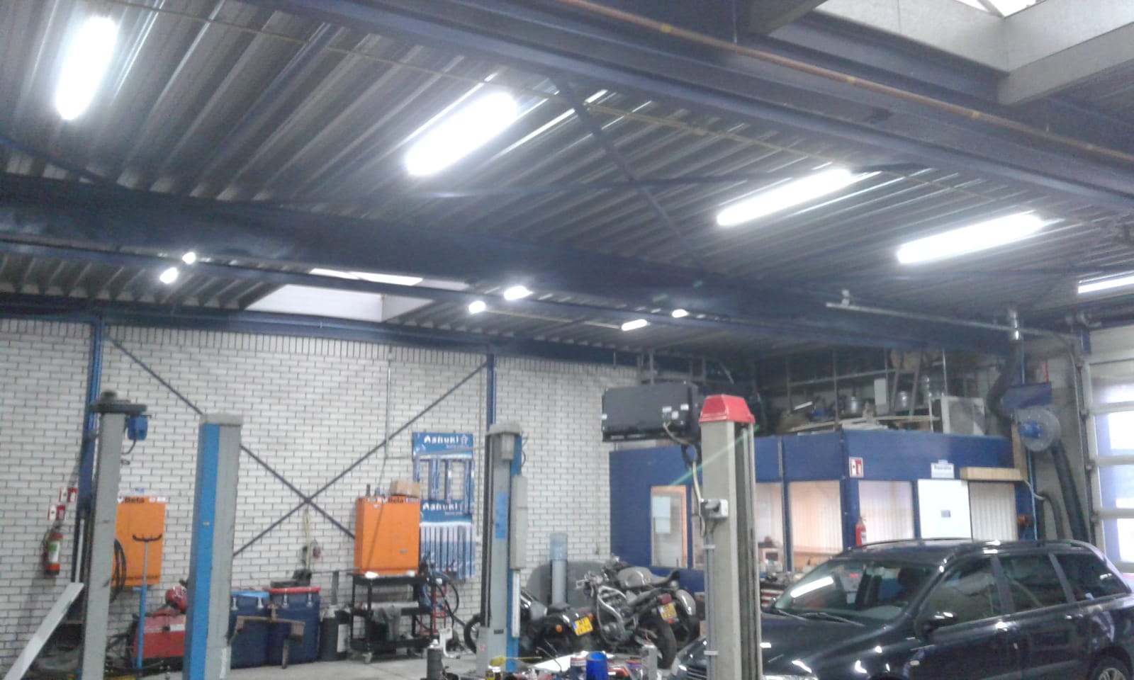 autogarage-verlichting-Led.jpeg autogarage-verlichting-Led.jpeg
